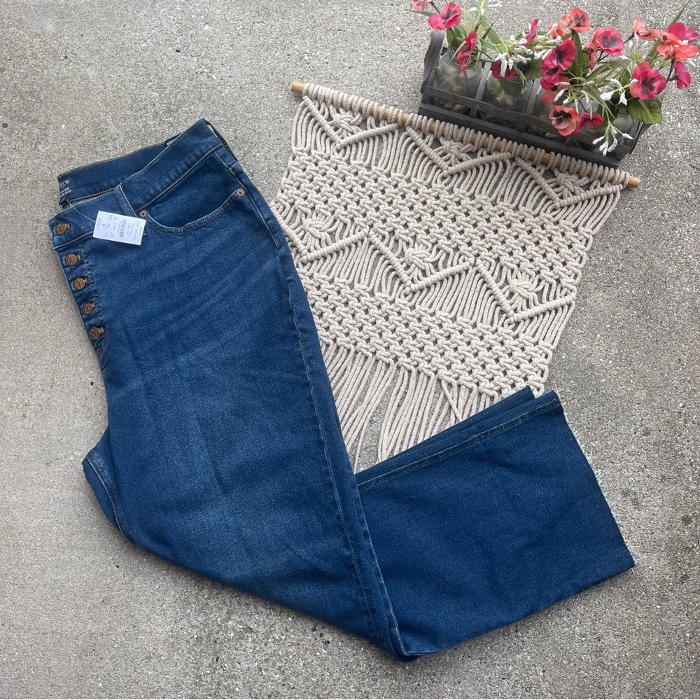 NWT J.Crew Factory Jeans Size 35 T - High-Rise Flare Crop